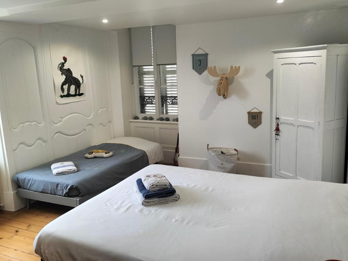 La Chambre Des Remparts Falaise  Luaran gambar
